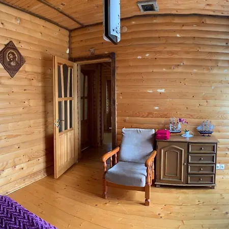 Melaniia * Rozgirche